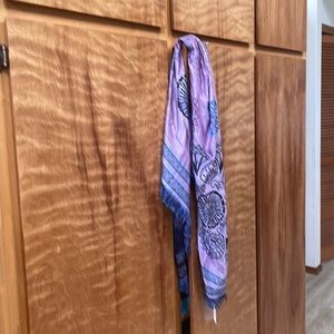 Jacquard Fringe Scarf